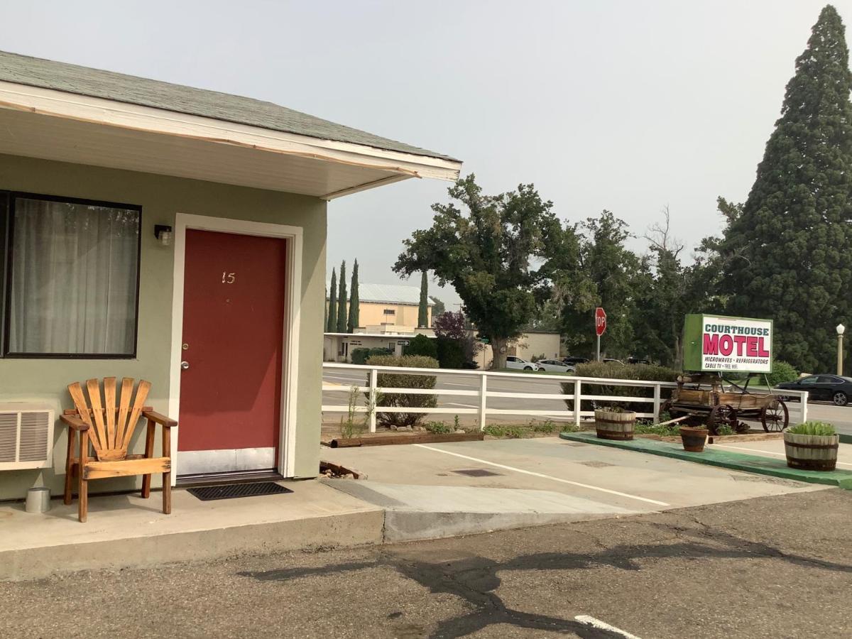 Independence Courthouse Motel Exterior photo